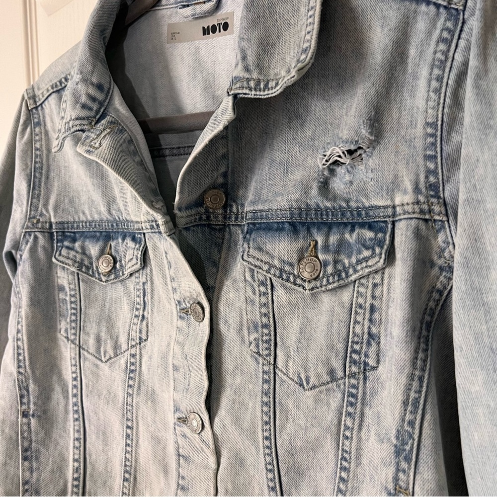 Topshop Moto Distressed double pocket Jean Jacket, size 8 - Picture 4 of 10